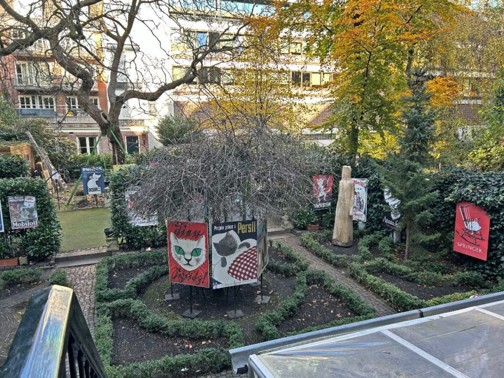 KattenKabinet garden