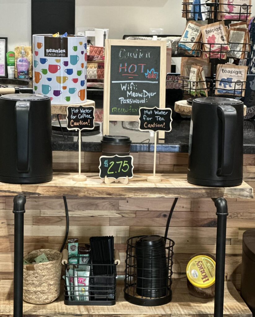 Meow Dyer Cat Cafe